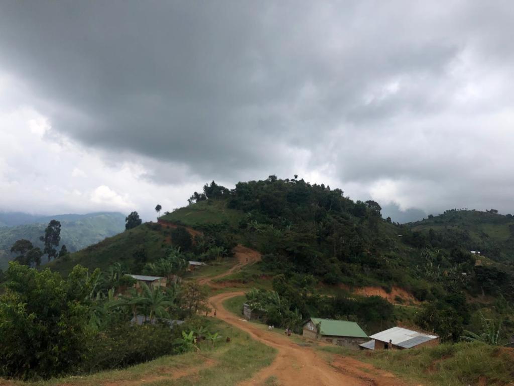 Mbunga Community Tourism Campsite Kasese Buitenkant foto