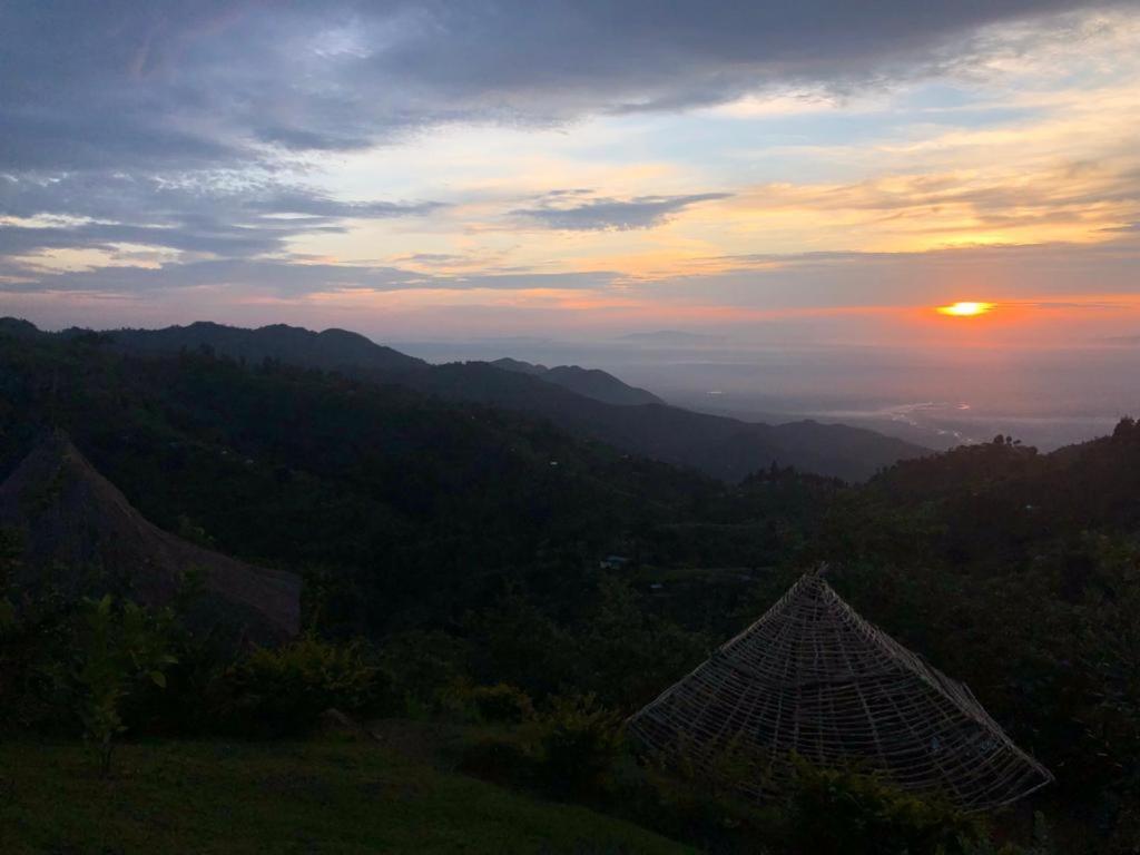 Mbunga Community Tourism Campsite Kasese Buitenkant foto