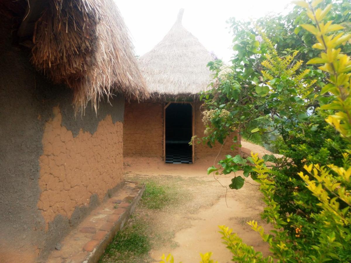 Mbunga Community Tourism Campsite Kasese Buitenkant foto