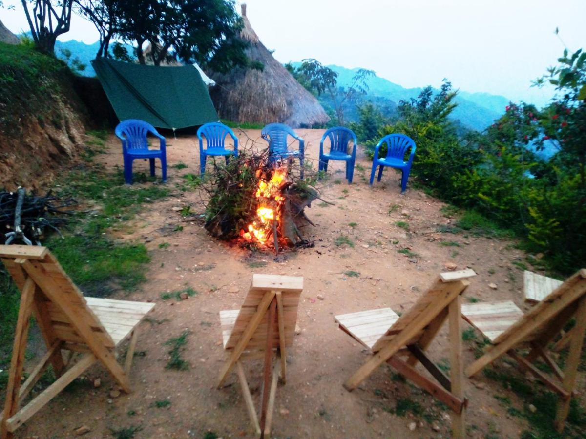 Mbunga Community Tourism Campsite Kasese Buitenkant foto