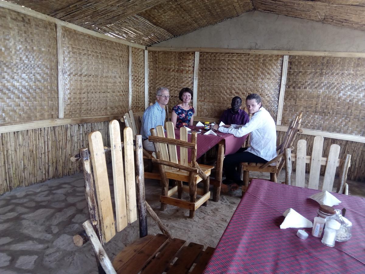 Mbunga Community Tourism Campsite Kasese Buitenkant foto