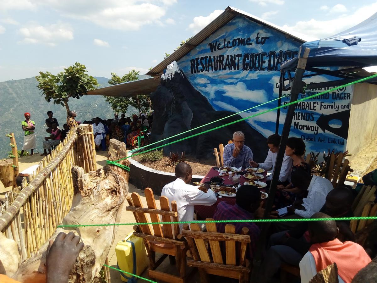 Mbunga Community Tourism Campsite Kasese Buitenkant foto