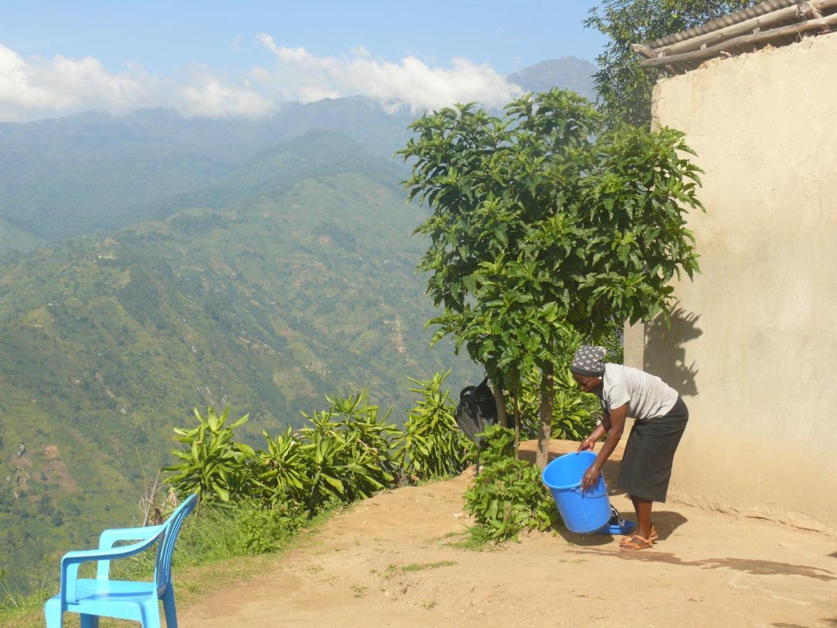 Mbunga Community Tourism Campsite Kasese Buitenkant foto