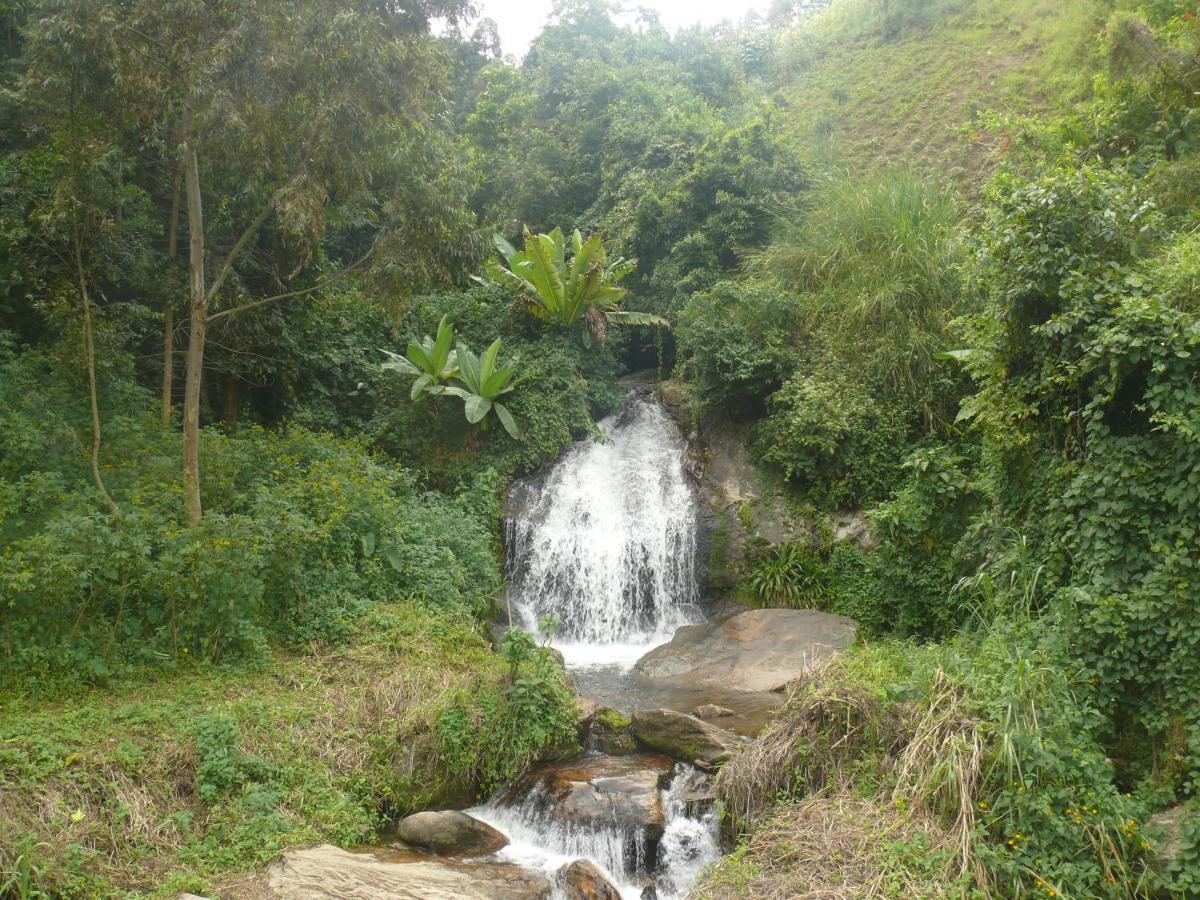 Mbunga Community Tourism Campsite Kasese Buitenkant foto